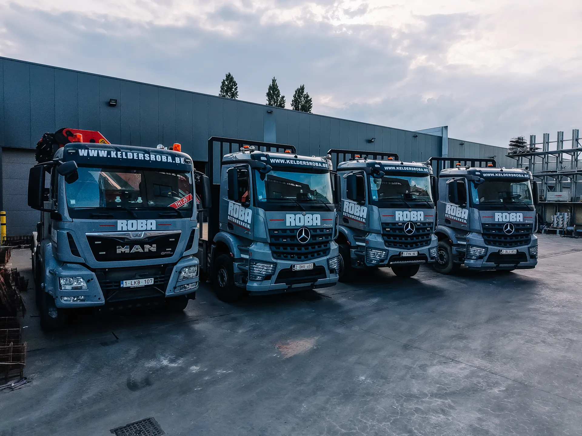 Roba vrachtwagens betonwerken